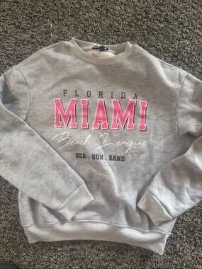 Women's Gray Miami Graphic Sweatshirt - Pink Accent